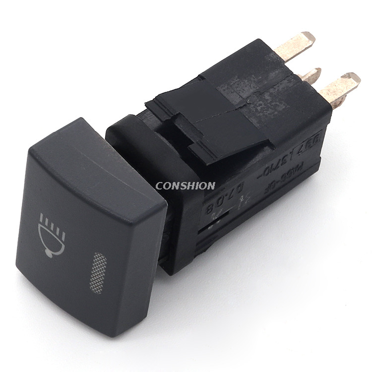 997.3710-07.08 Interruptor do farol - para GAZ